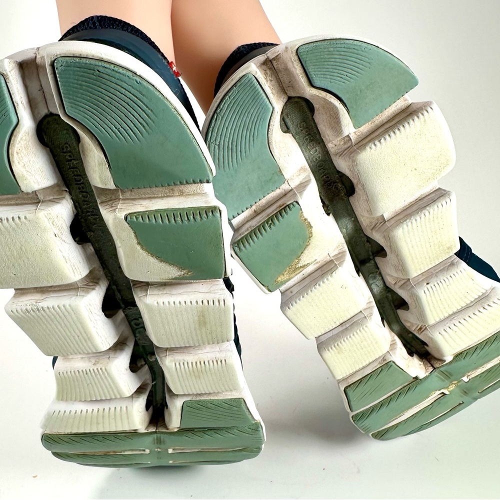 On Running On Cloud Cloudtec Helion Men's Shoes - image 6